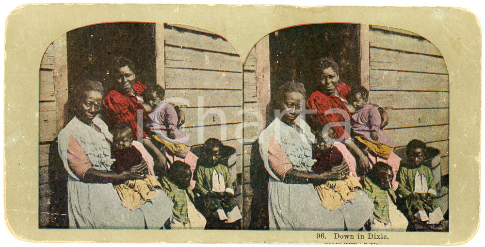 1905 ca USA Down in Dixie - Coloured family - Vintage Stereoview 96 Fotografia stereoscopica d'epoca, su cartoncino.FORMATO: 18x9 cmCONDIZIONI: F (piegature)    originale e autentica 1