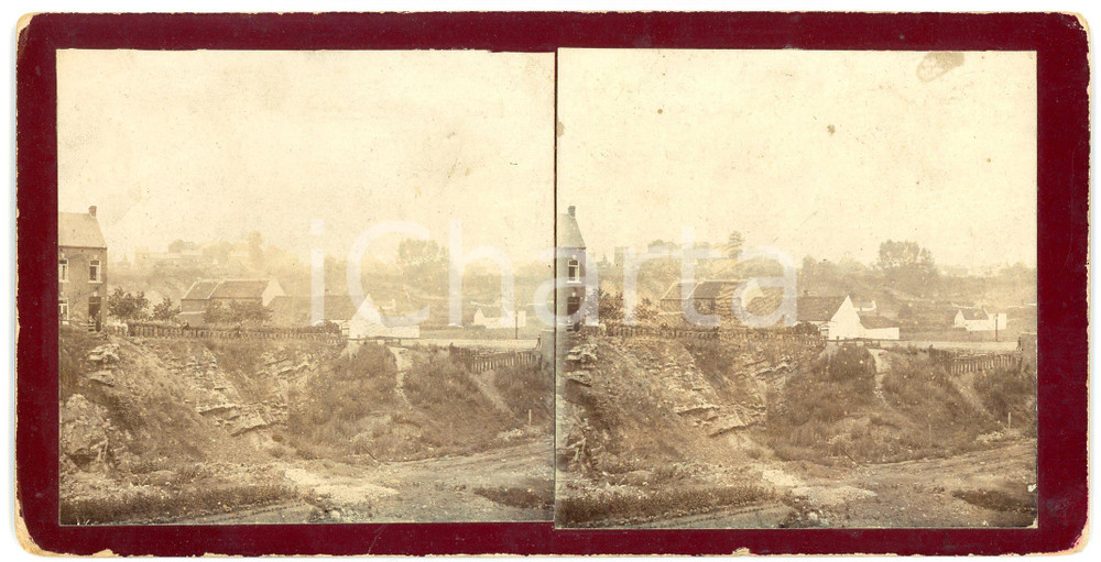 1905 ca ENGLAND View of a village - Vintage Stereoview Fotografia stereoscopica d'epoca, su cartoncino rigido.FORMATO: 18x9 cmCONDIZIONI: F (piccole abrasioni marginali)    originale e autentica 1