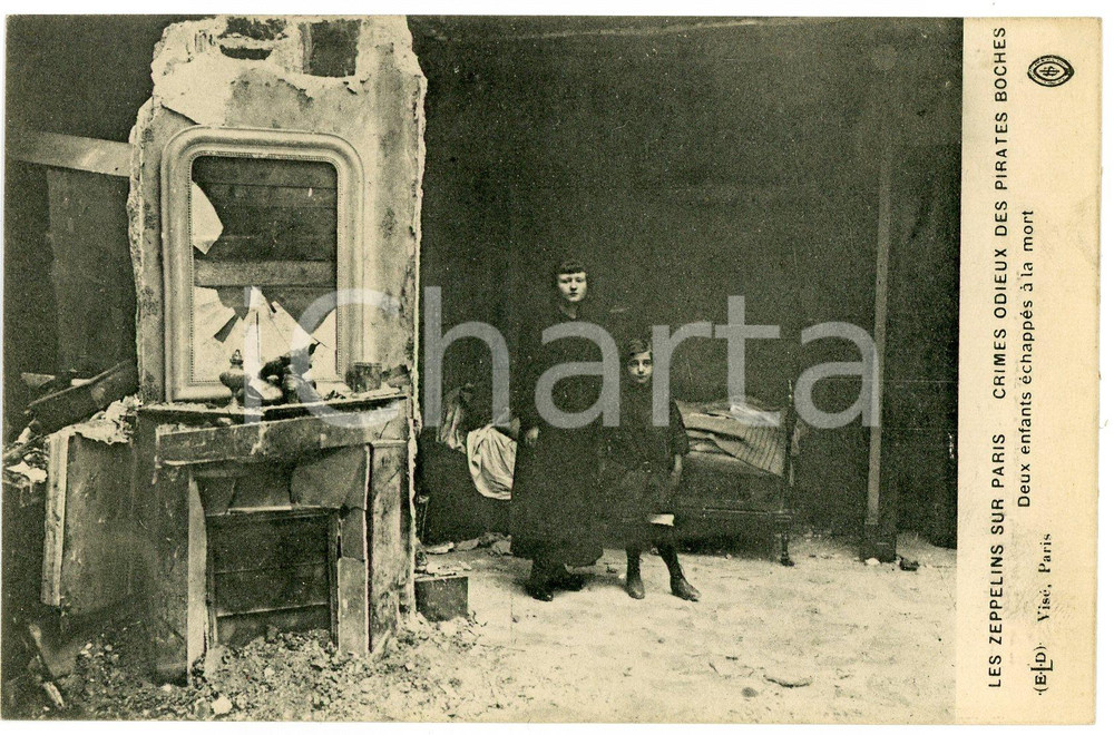 1917 WW1 Zeppelin sur Paris - Crimes pirates boches - Enfants échappés à la mort  Cartolina postale d'epoca, scritta ma non viaggiata.CONDIZIONI: GFORMATO: FP    originale e autentica 1