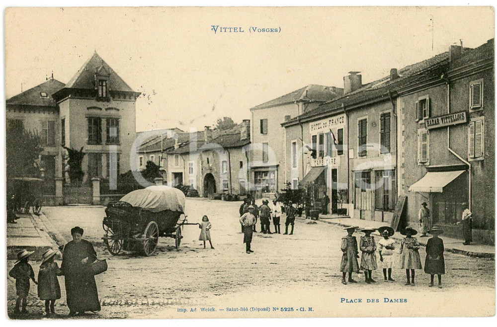 1907 VITTEL - VOSGES (FRANCE) Place des Dames - Animated vintage postcard  Cartolina postale d'epoca, viaggiata.CONDIZIONI: GFORMATO: FP    originale e autentica 1