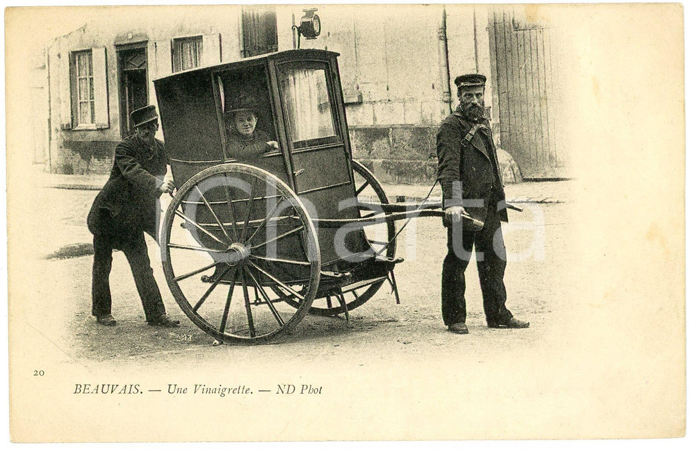 1900 ca BEAUVAIS (FRANCE) Une Vinaigrette - Carte postale FP NV  Cartolina postale d'epoca, non viaggiata.CONDIZIONI: FAIRFORMATO: FP    originale e autentica 1