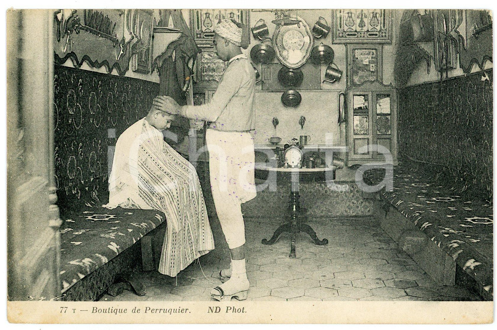 1910 ca TUNISIE METIERS Boutique de perruquier - French vintage postcard  Cartolina postale d'epoca, non viaggiata. FAIR/discreto sovraimpressione del timbro al recto Formato: 14x9 cm originale e autentica 1