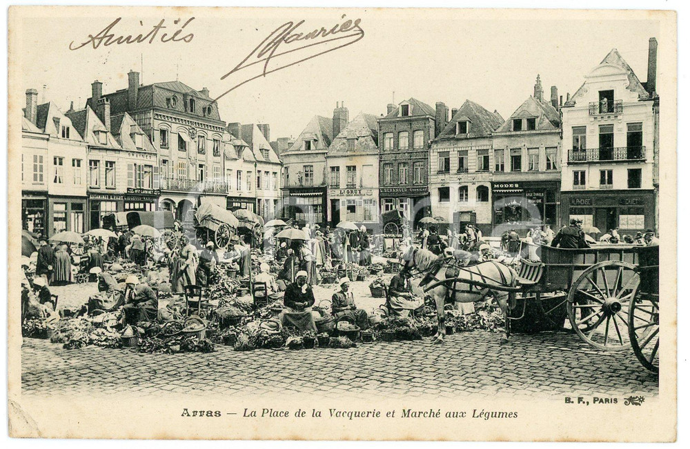 Cartolina originale da collezione 1910 ca ARRAS Place de la Vacquerie et MarchÃ© aux lÃ©gumes  Carte postale FP NV 1