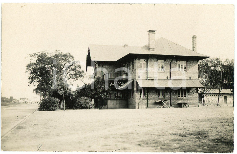 1930 ca CONGO BELGE - ELISABETHVILLE (?) House - Postcard FP NV  Cartolina postale d'epoca, non viaggiata.CONDIZIONI: FAIR (lievi sbrecciature ai margini)FORMATO: FP    originale e autentica 1