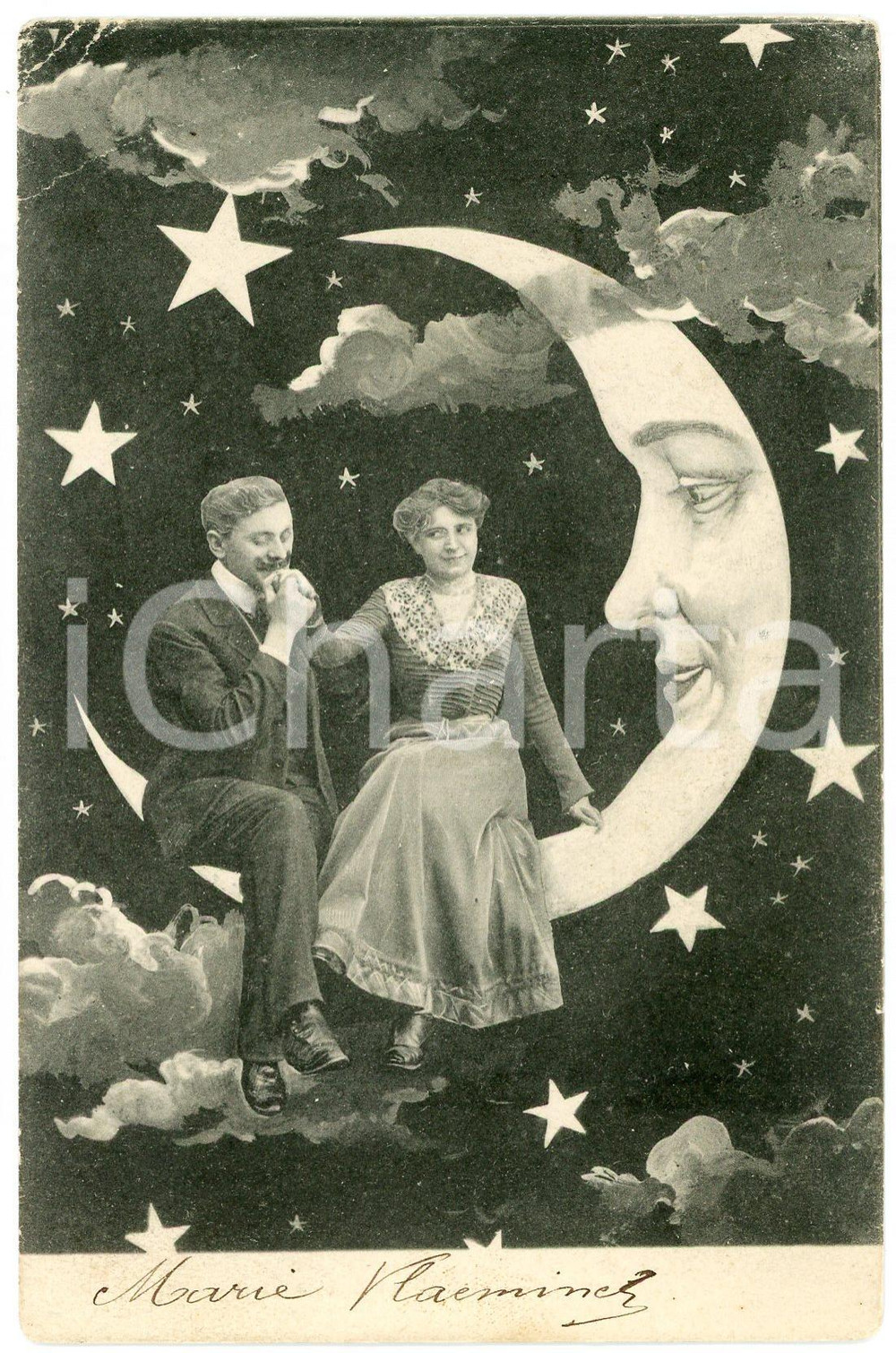1922 LOVERS Couple on the moon ILLUSTRATED Postcard FP VG (1)  Cartolina postale d'epoca, viaggiata.CONDIZIONI: POOR (piegature all'angolo superiore sinistro)FORMATO: FP    originale e autentica 1