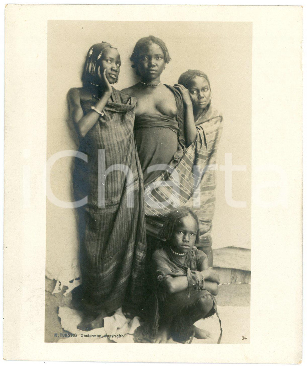 1910 ca Anglo-Egyptian SUDAN - DARFUR women - Photo R. TÜRSTIG 10x12 cm Fotografia seriale d'epoca.FOTOGRAFO: R. T&uuml;rstig - Omdurman GOOD/buono  Formato: 10x12 cm originale e autentica 1