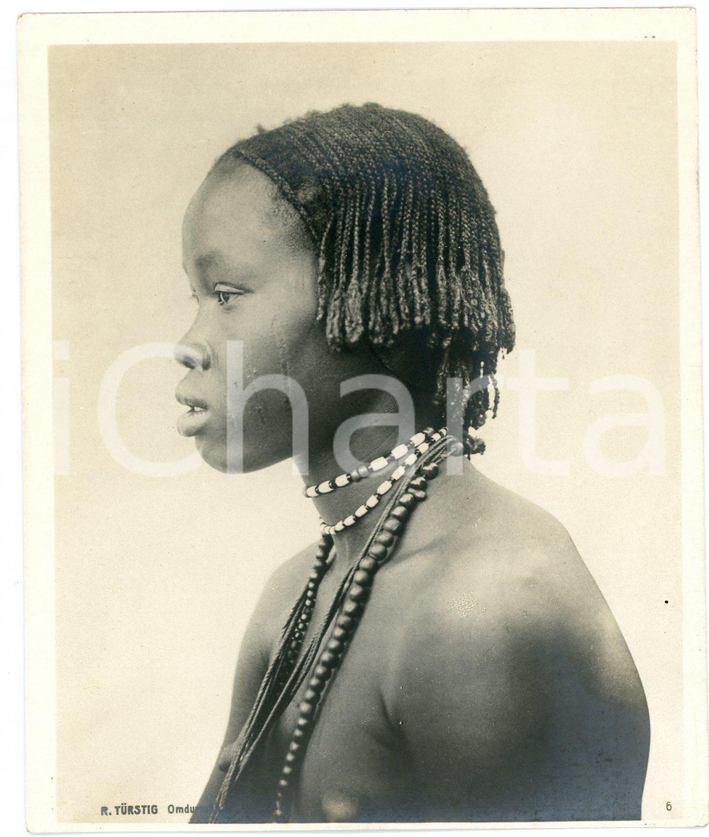 1910 ca Anglo-Egyptian SUDAN - DINKA young girl - Portrait *Photo R. TÜRSTIG Fotografia seriale d'epoca.FOTOGRAFO: R. T&uuml;rstig - Omdurman GOOD/buono  Formato: 10x12 cm originale e autentica 1