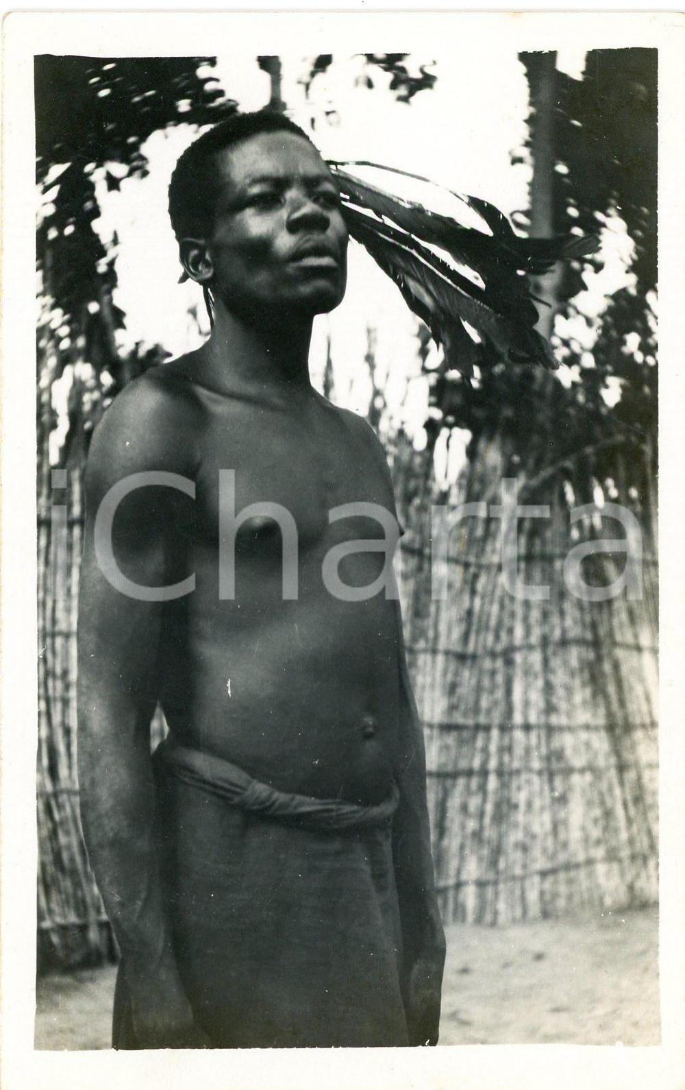 1930 ca CONGO BELGE Homme indigène au village - Portrait - Photo 9x14 cm Fotografia d'epoca, in formato cartolina postale. GOOD/buono  Formato: 9x14 cm originale e autentica 1