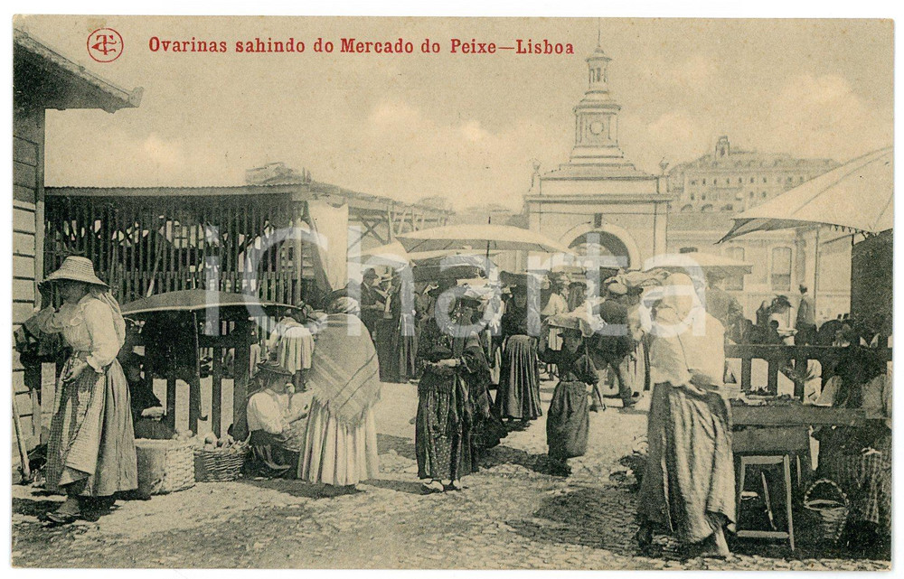 1900 ca LISBOA (PORTUGAL) Ovarinas sahindo do Mercado do Peixe - Bilhete postal  Cartolina postale d'epoca, non viaggiata.CONDIZIONI: FAIRFORMATO: FP    originale e autentica 1