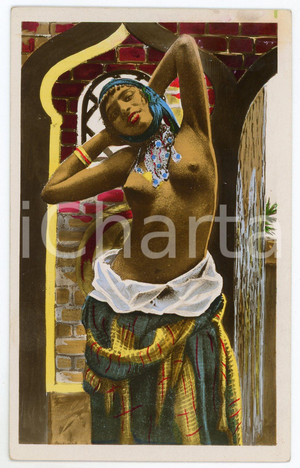 1920 ca ETHNIC NUDE ARAB Femme marocaine - Postcard topless 4004  Cartolina postale d'epoca, non viaggiata.CONDIZIONI: GFORMATO: FP    originale e autentica 1