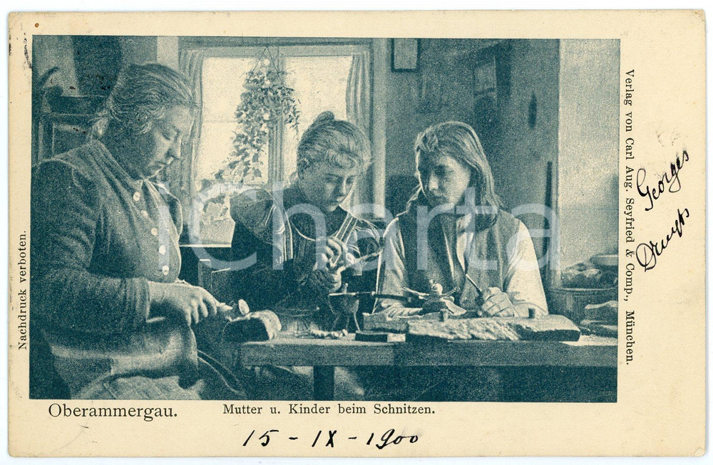 1900 OBERAMMERGAU Mutter und kinder beim schnitzen - Postcard FP VG  Cartolina postale d'epoca, viaggiata. FAIR/discreto Lievi smussature agli angoli Formato: FP originale e autentica 1