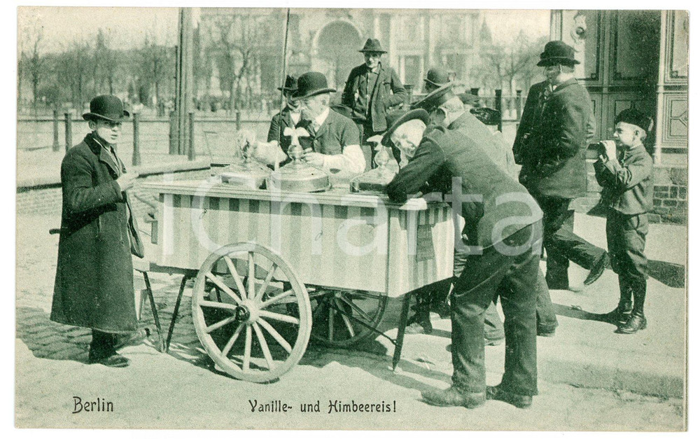 1920 ca BERLIN Eisdiele - Ice cream shop - Postcard FP NV  Cartolina postale d'epoca, non viaggiata.CONDIZIONI: GOODFORMATO: FP    originale e autentica 1
