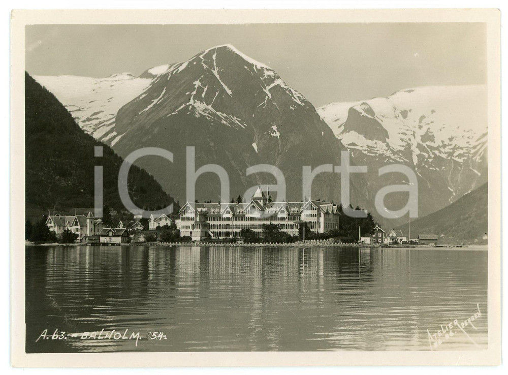 1910 ca BALESTRAND - NORWAY Kvikne's Hotel-Balholm - Photo 11x9 cm Fotografia d'epoca. FOTOGRAFO: Atelier K.K. - Bergen FAIR/discreto Piccolo strappo e abrasione all'angolo inferiore destro Formato: 11x9 originale e autentica 1