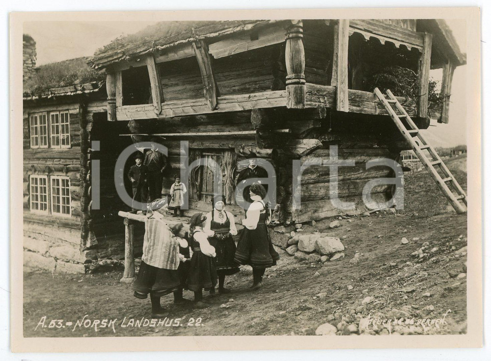 1910 ca NORWAY Norsk landshus - Norwegian country house - Photo 11x9 cm Fotografia d'epoca. FOTOGRAFO: Atelier K.K. - Bergen GOOD/buono  Formato: 11x9 originale e autentica 1