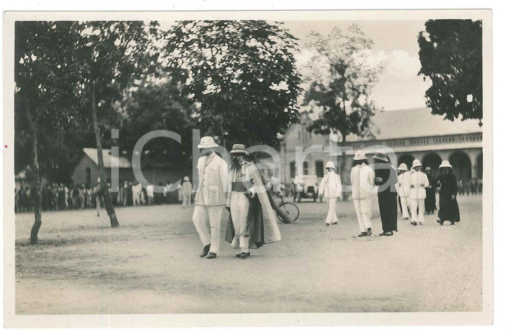 1928 C. ZAGOURSKI - CONGO BELGE - Roi Albert Ier en visite *Postcard  Fotocartolina postale d'epoca, opera del fotografo Casimir Zagourski (Kinshasa, Congo Belge).CONDIZIONI: GFORMATO: 14x9 cm    originale e autentica 1