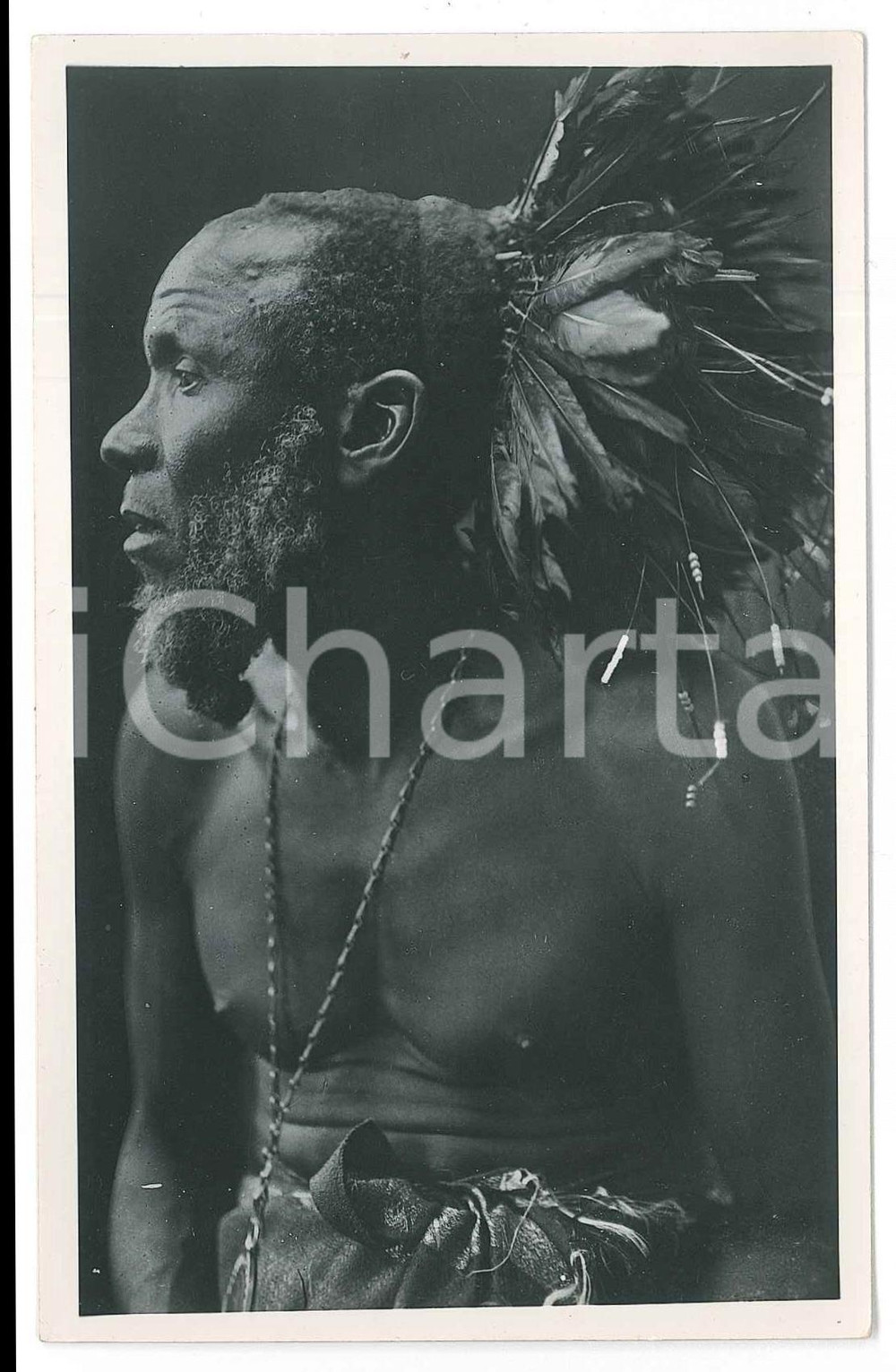 1930 ca C. ZAGOURSKI «L'Afrique qui disparaît» - CONGO Chef BATEKE *Postcard n.3  Fotocartolina postale d'epoca, appartenente alla serie &laquo;L'Afrique qui dispara&icirc;t&raquo; del fotografo Casimir Zagourski (L&eacute;opoldville).N&deg; 3, non viaggiata.CONDIZIONI: G FORMATO: 9x14 cm    originale e autentica 1
