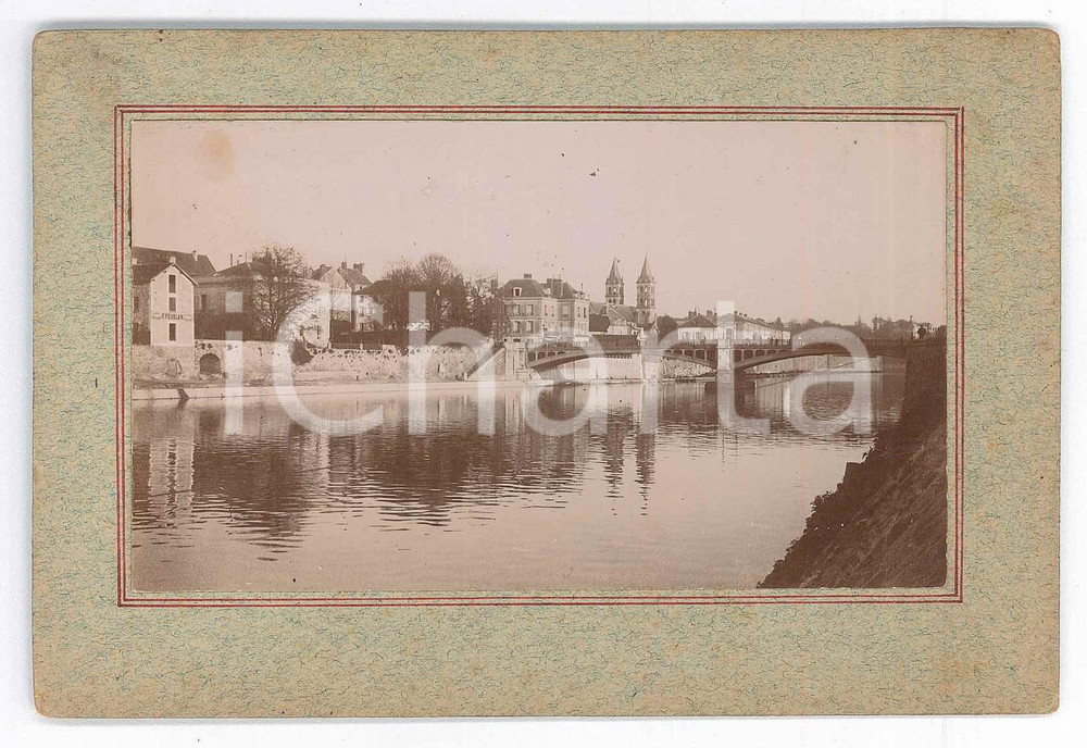 1897 MELUN (FRANCE) Vue avec le Pont-aux-Moulins - Photo VINTAGE 13x9 cm  Fotografia d'epoca, su cartoncino rigido, con didascalia al verso. GOOD/buono  Formato: 13x9 cm originale e autentica 1