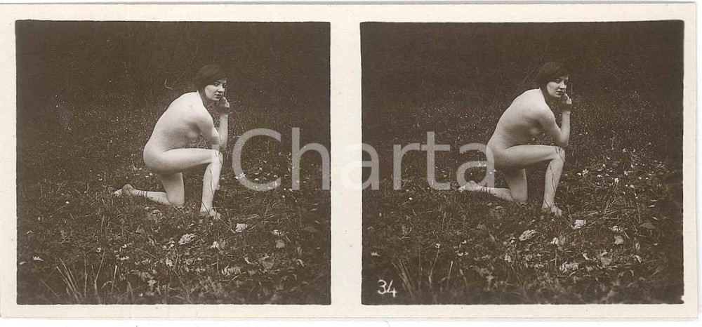 1920 ca VINTAGE EROTIC Le nu stéréo en plein air - Nude woman in a meadow *Photo Fotografia stereoscopica d'epoca, appartenente alla collana "Le nu st&eacute;r&eacute;o en plein air".EDITORE: Editions St&eacute;reo Novelti Accademia - Paris  GOOD/buono  Formato: 13x6 cm originale e autentica 1