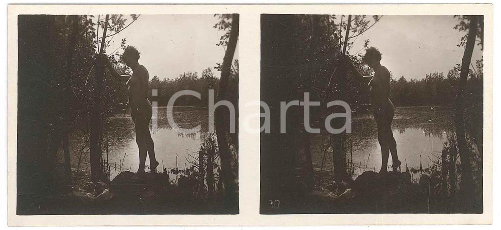 1920 ca VINTAGE EROTIC Le nu stéréo en plein air - Nude woman on a rock *PHOTO Fotografia stereoscopica d'epoca, appartenente alla collana "Le nu st&eacute;r&eacute;o en plein air".EDITORE: Editions St&eacute;reo Novelti Accademia - Paris  GOOD/buono  Formato: 13x6 cm originale e autentica 1