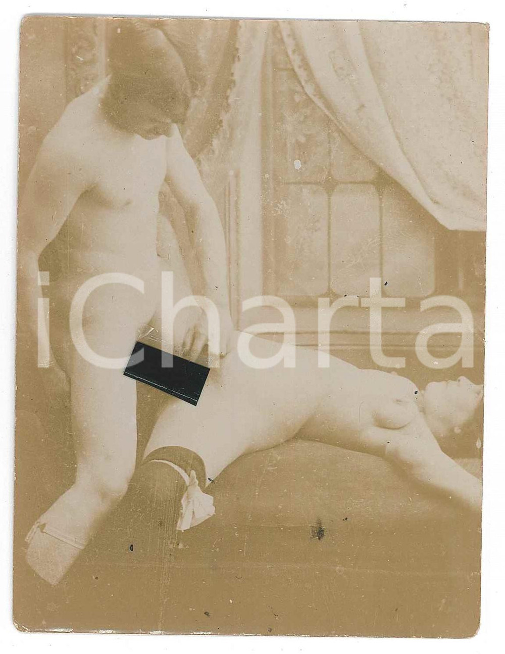 1900 ca VINTAGE EROTIC Couple having sex - RARE PORN Photo 9x12 cm (2) Fotografia originale d'epoca. GOOD/buono ma difetti di stampa Formato: 9x12 cm originale e autentica 1