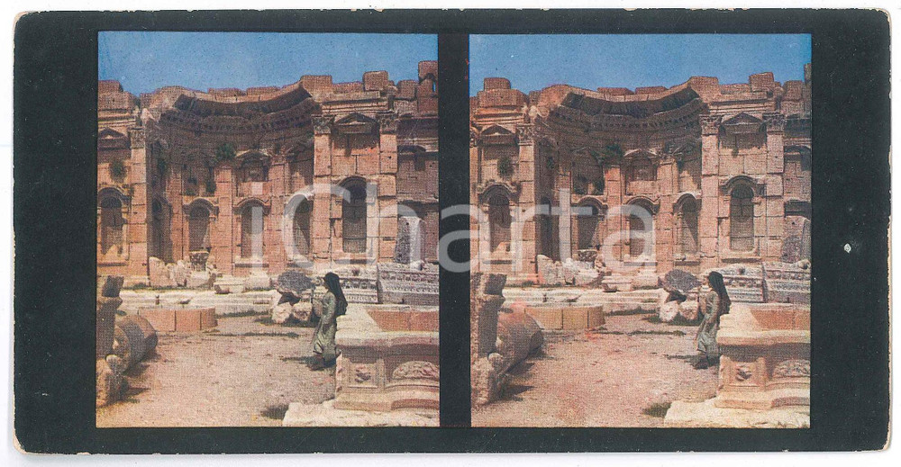 1910 ca BAALBEK (LEBANON) Part of the altar chancel - Stereoview Chromoplast 170 Fotografia stereoscopica d'epoca, su cartoncino morbido.EDITORE:  Chromoplast-Bild n&deg; 171  FAIR/discreto lievi abrasioni marginali Formato: 18x9 cm originale e autentica 1
