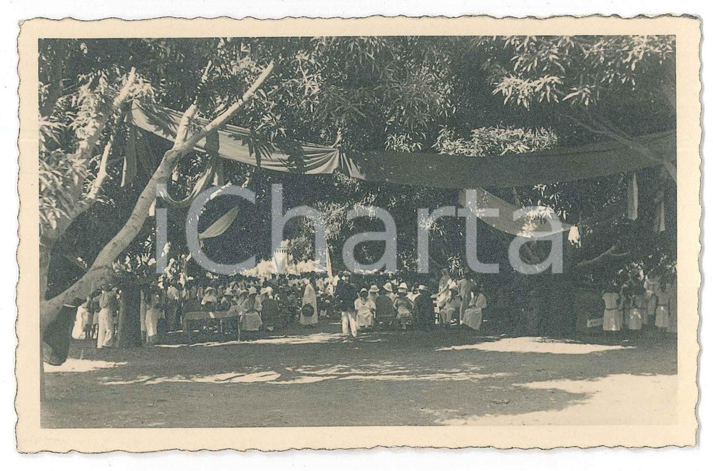 1936 CONGO BELGE Cérémonie coloniale - Allocution doyen catéchistes ^Photo 14x9  Fotografia d'epoca, in formato cartolina postale, con didascalia manoscritta al verso. GOOD/buono  Formato: 14x9 cm originale e autentica 1