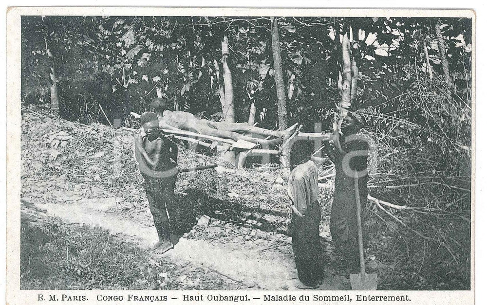 1910 ca CONGO FRANCAIS Haut Oubangui - Maladie du Sommeil, Enterrement *Postcard  Cartolina postale d'epoca, non viaggiata. GOOD/buono  Formato: 14x9 cm originale e autentica 1