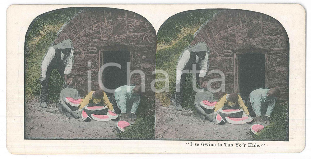 1900 ca USA AFRICAN AMERICANS - Watermelon - “I'se Gwine to tan Yo'r Hide” Fotografia stereoscopica d'epoca, in cromolitografia, su cartoncino.  GOOD/buono  Formato: 18x9 cm originale e autentica 1