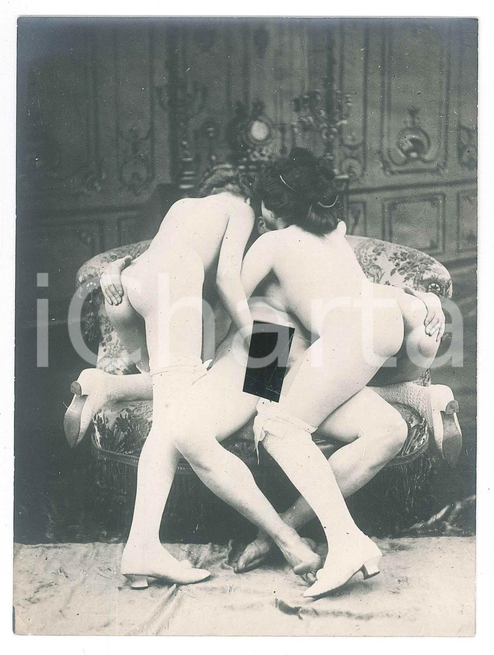 1910 ca VINTAGE EROTIC Threesome - Sex on the sofa - PORN Photo 12x16 cm Fotografia originale d'epoca.  GOOD/buono  Formato: 12x16 cm originale e autentica 1