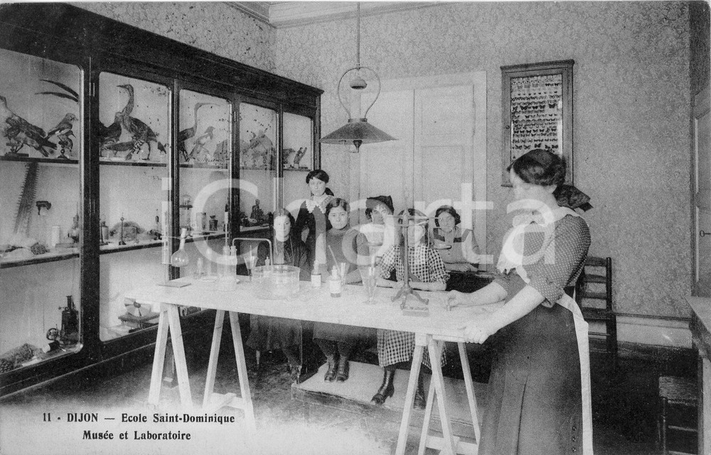Cartolina originale da collezione 1913 DIJON Ecole SaintDominique  Musée et laboratoire  Cartolina FP VG 1