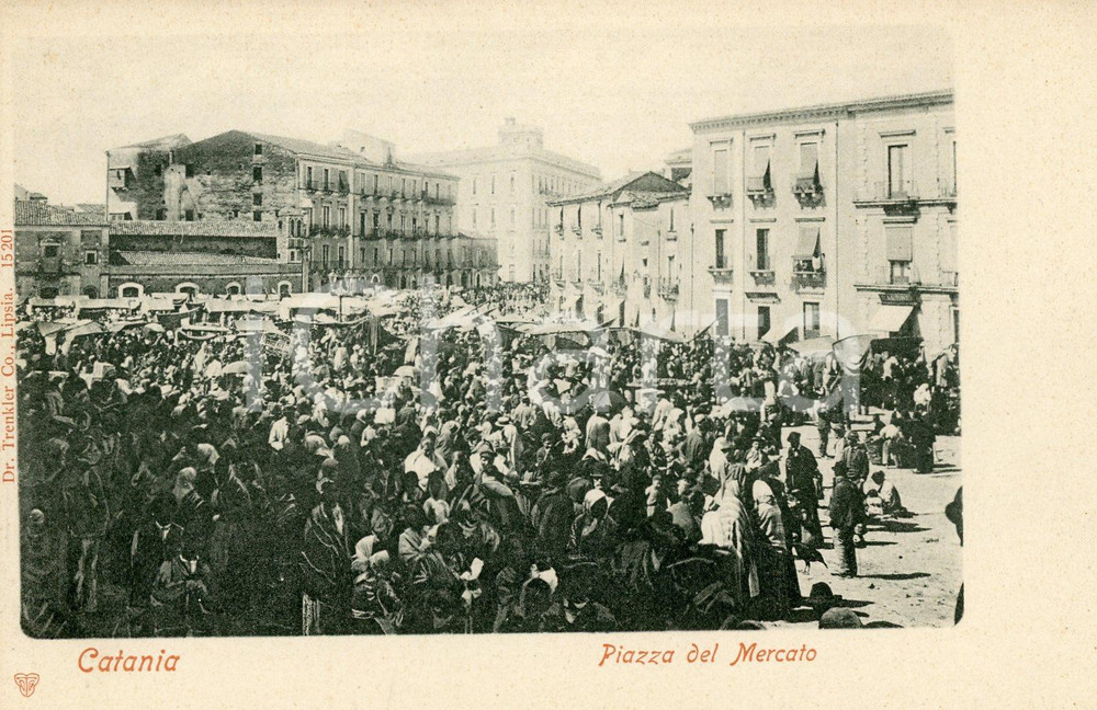 1900 ca CATANIA Piazza del mercato - Cartolina ANIMATA FP NV  Cartolina postale d'epoca, non viaggiata.CONDIZIONI: FAIRFORMATO: FP    originale e autentica 1