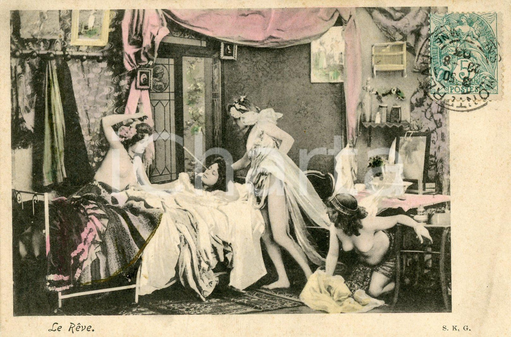 1903 EROTICA VINTAGE "Le Rêve" - Donna tra ninfe seminude - Cartolina FP VG  Cartolina postale d'epoca, viaggiata.Editore S.K.G.CONDIZIONI: fair (piegatura angolare)FORMATO: FP    originale e autentica 1