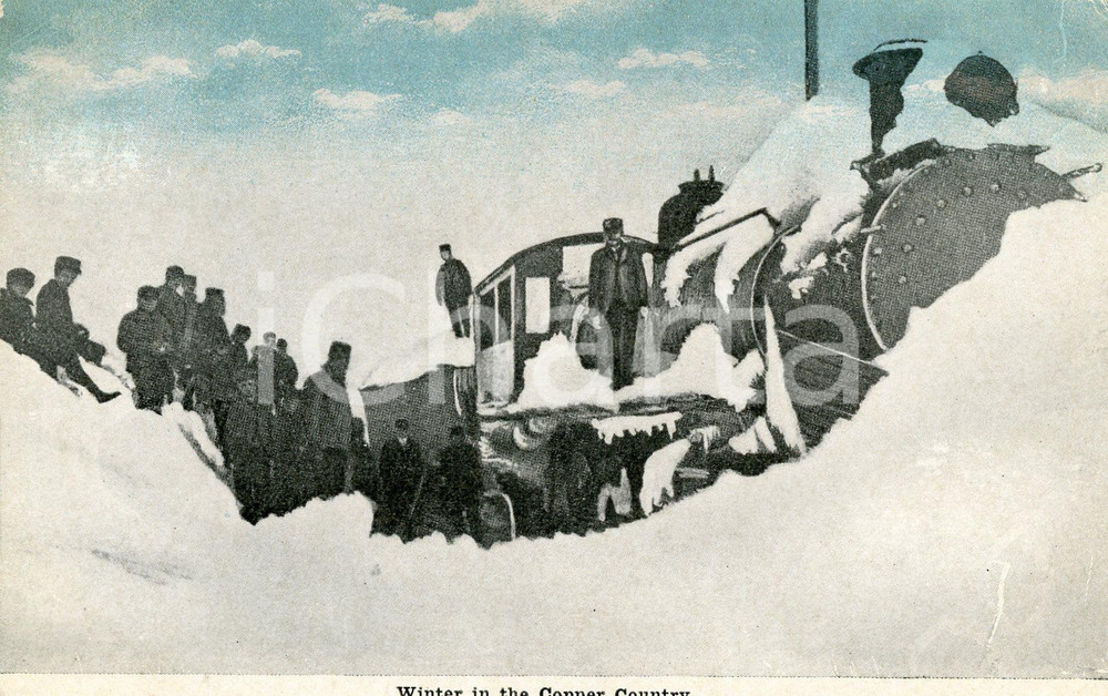 1910 ca UPPER MICHIGAN Winter in COPPER COUNTRY Train stucked in snow - Postcard  Cartolina postale d'epoca, non viaggiata.CONDIZIONI: FFORMATO: FP    originale e autentica 1