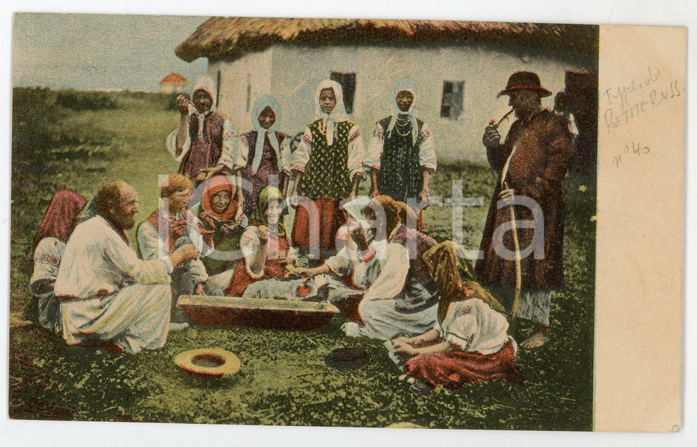 1911 COSTUMES Types de PETITE RUSSIE - Le goûter - Chromo animated postcard Cartolina postale d'epoca, viaggiata.CONDIZIONI: G (minima smussatura all'angolo inferiore destro)FORMATO: FP    originale e autentica 1