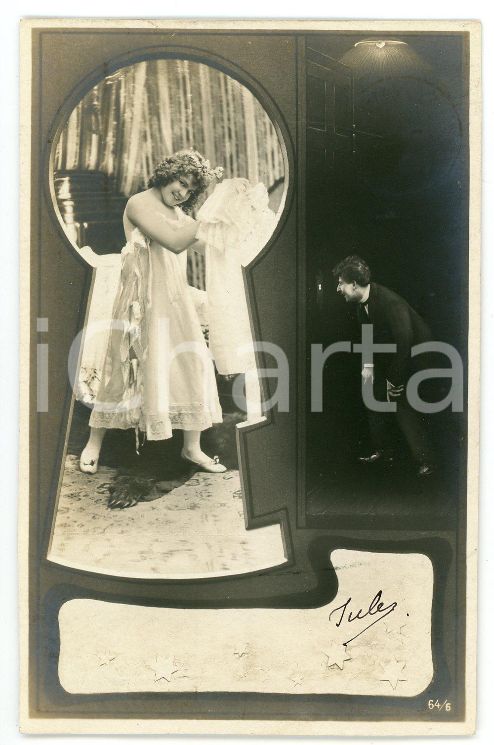 Cartolina originale da collezione 1902 VINTAGE EROTIC Voyeur spying on girl through keyhole 5  Postcard FP 1