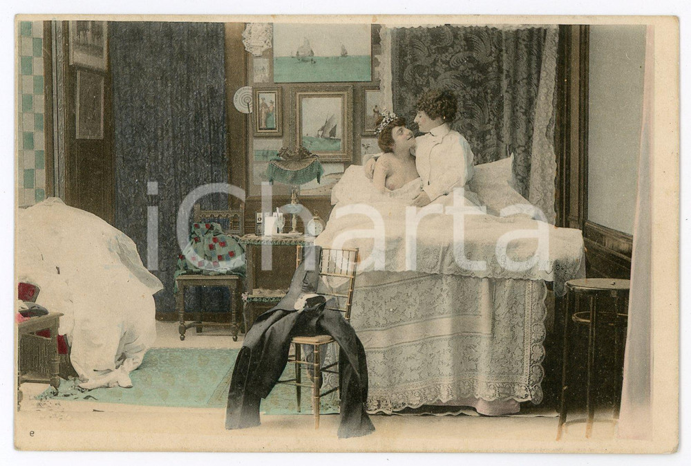 1900 ca VINTAGE EROTIC Newlyweds in their bedroom (8) - Postcard FP  Cartolina postale d'epoca, scritta ma non viaggiata.CONDIZIONI: POOR (piegature angolari)FORMATO: FP    originale e autentica 1