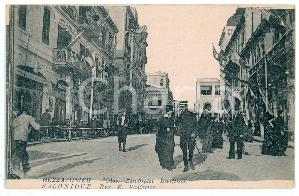 1916 SALONIQUE (GRÈCE) Rue E. Venizelos - Carte postale FP NV  Cartolina d'epoca, non viaggiata ma con nota manoscritta al verso.   FAIR/discreto Piegature agli angoli Formato: FP originale e autentica 1