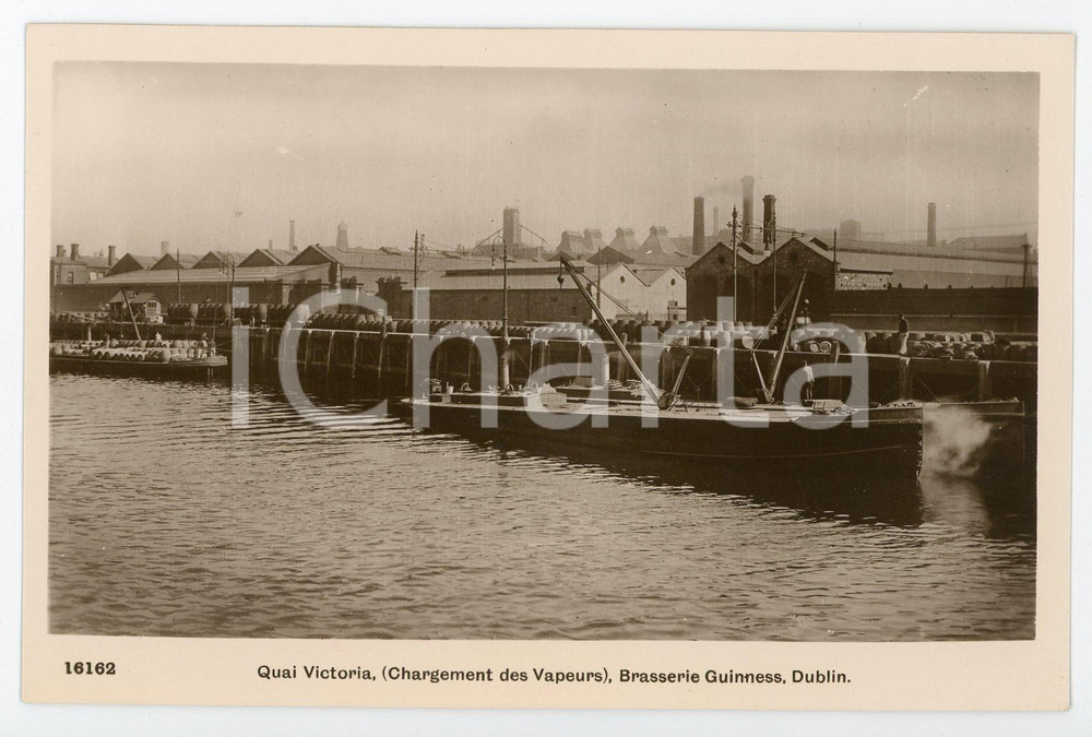 1915 ca DUBLIN Brasserie GUINNES Quai Victoria - Chargement des vapeurs Postcard  Cartolina postale d'epoca, non viaggiata. GOOD/buono  Formato: 14x9 cm originale e autentica 1