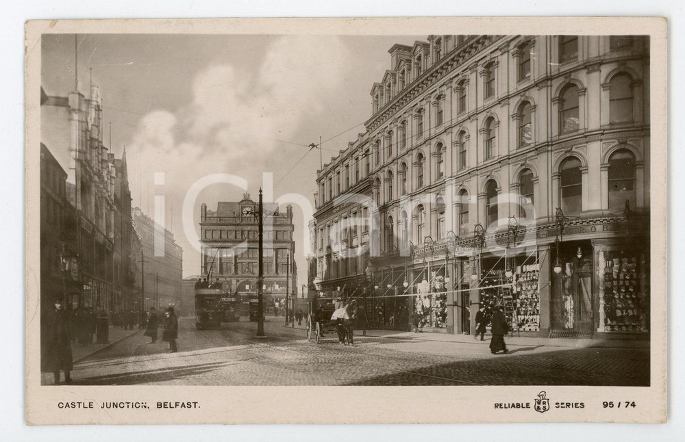 1910 ca BELFAST (NORTHERN IRELAND) Castle junction - Postcard FP VG  Cartolina postale d'epoca, viaggiata. POOR/danneggiato Piegature agli angoli, residui di incollatura al verso Formato: FP originale e autentica 1