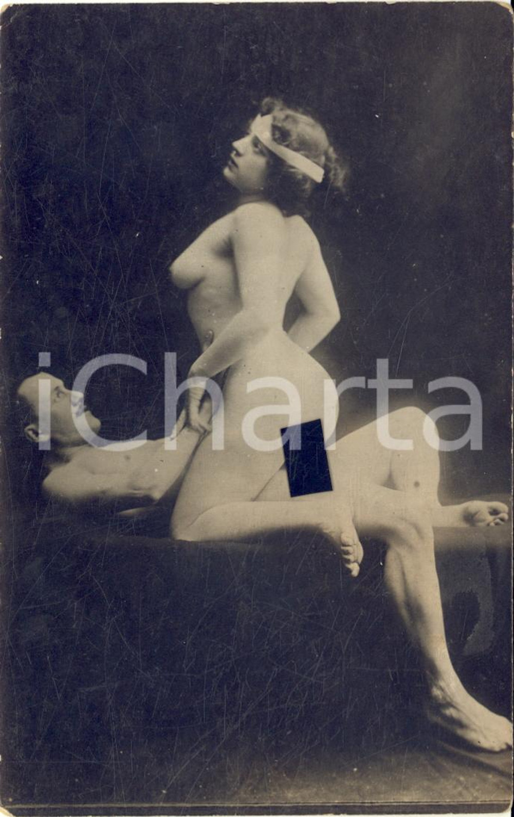 1910 ca VINTAGE EROTIC Couple having sex (4) RARE Photo PORN RPPC Fotografia originale d'epoca, in formato cartolina postale.CONDIZIONI: GFORMATO: 9x14 cm    originale e autentica 1