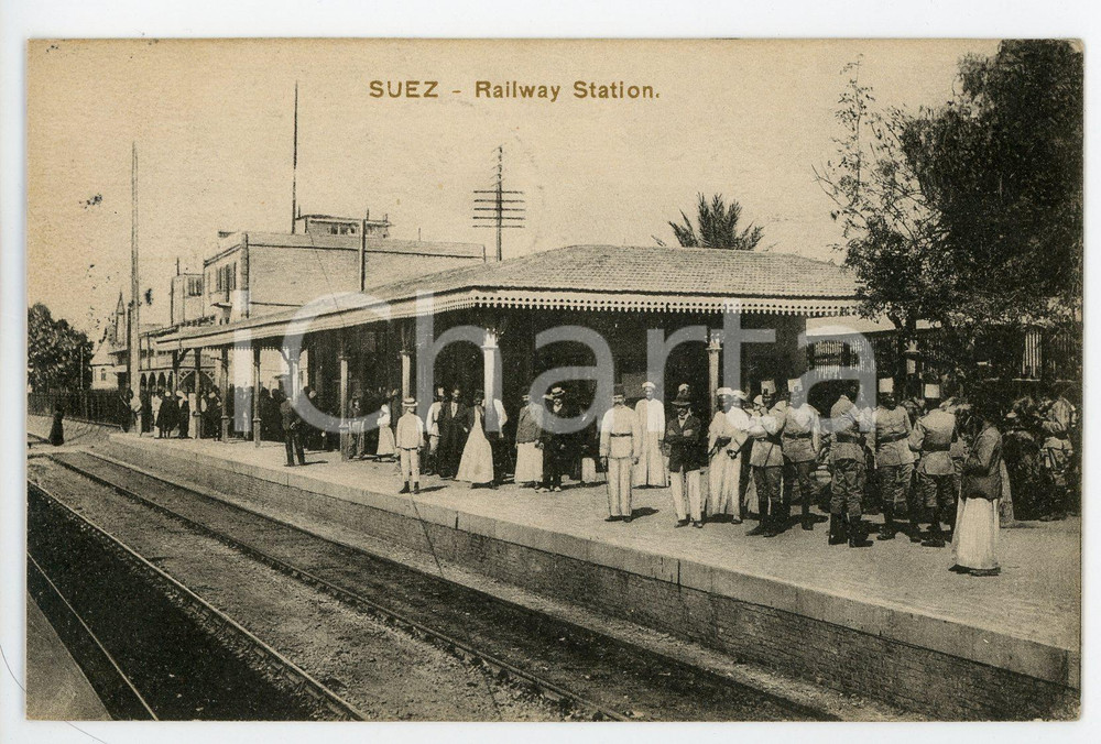 1912 SUEZ (EGYPT) Railway Station - People waiting - Vintage postcard ANIMATED  Cartolina postale d'epoca, viaggiata.CONDIZIONI: GFORMATO: FP    originale e autentica 1