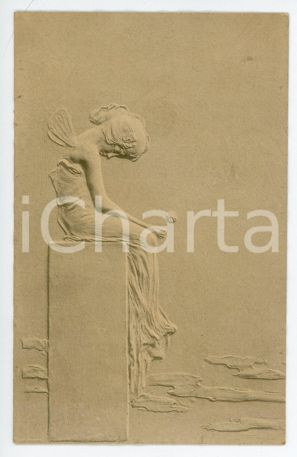 1900 ca ART NOUVEAU Raphael KIRCHNER Girl - Postcard embossed M. M. VIENNE (1)  Pregevole cartolina postale d'epoca, illustrata, non viaggiata, con margini a rilievo.CONDIZIONI: G FORMATO: FP    originale e autentica 1
