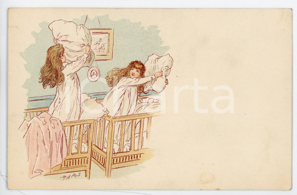 1900 ca CHILDREN Young girls during a pillow fight - Artist MARS Postcard FP NV  Cartolina postale d'epoca, non viaggiata. FAIR/discreto Lievi smussature agli angoli Formato: FP originale e autentica 1
