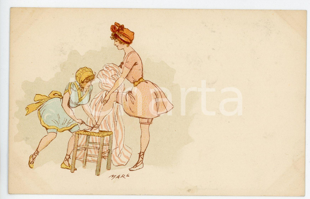 1900 ca CHILDREN Girls lacing up dance shoes - Artist MARS Postcard FP NV  Cartolina postale d'epoca, non viaggiata. FAIR/discreto Lievi smussature agli angoli Formato: FP originale e autentica 1