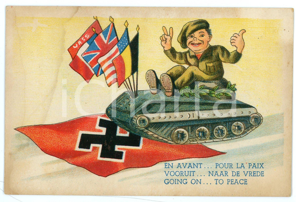 1940 ca WW2 SATIRE Child on a tank crushes a swastika flag ILLUSTRATED Postcard  Cartolina d'epoca, non viaggiata. POOR/danneggiato smussature agli angoli ed esteso alone al verso Formato: FP originale e autentica 1