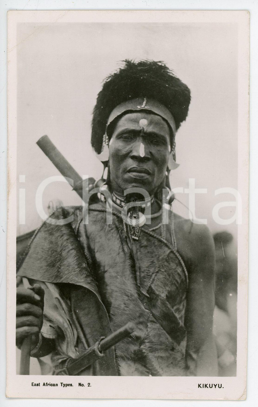 1950 ca EAST AFRICAN TYPES No.2 - Kikiyu - Postcard FP VG  Cartolina postale d'epoca, viaggiata.CONDIZIONI: FAIR (residuo di colla dovuto alla rimozione dell'affrancatura)FORMATO: FP    originale e autentica 1