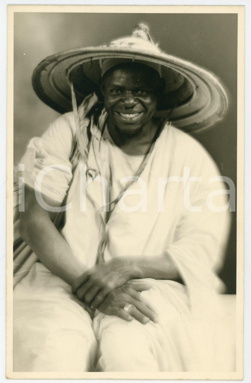 1960 ca AFRICA Indigenous man with typical hat - RPPC Postcard FP NV  Cartolina postale d'epoca, non viaggiata.CONDIZIONI: GOODFORMATO: FP    originale e autentica 1