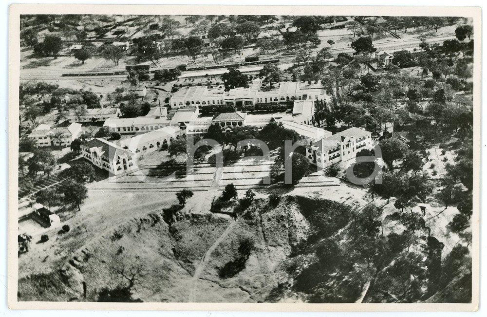 1920ca AFRICA - VICTORIA FALLS Aerial view of the Victoria Falls Hotel *Postcard  Cartolina postale d'epoca, non viaggiata.CONDIZIONI: FAIR FORMATO: FP    originale e autentica 1