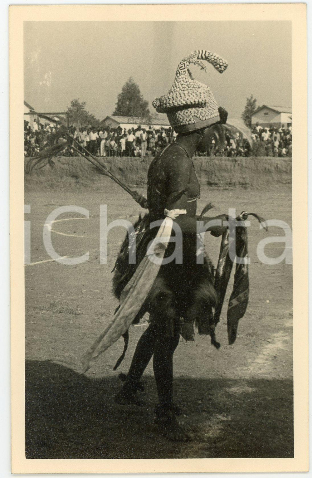 1950 ca AFRIQUE Costume de danse - Carte postale FP NV  Cartolina postale d'epoca, non viaggiata.CONDIZIONI: FAIRFORMATO: FP    originale e autentica 1