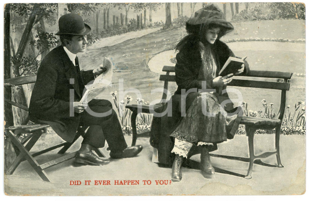 1918 "Did it ever happen to you?" - Meeting in the park - Couple *Postcard  Cartolina postale d'epoca,  viaggiata. POOR/danneggiato piegatura angolare; lievi piegature marginali Formato: 14x9 cm originale e autentica 1